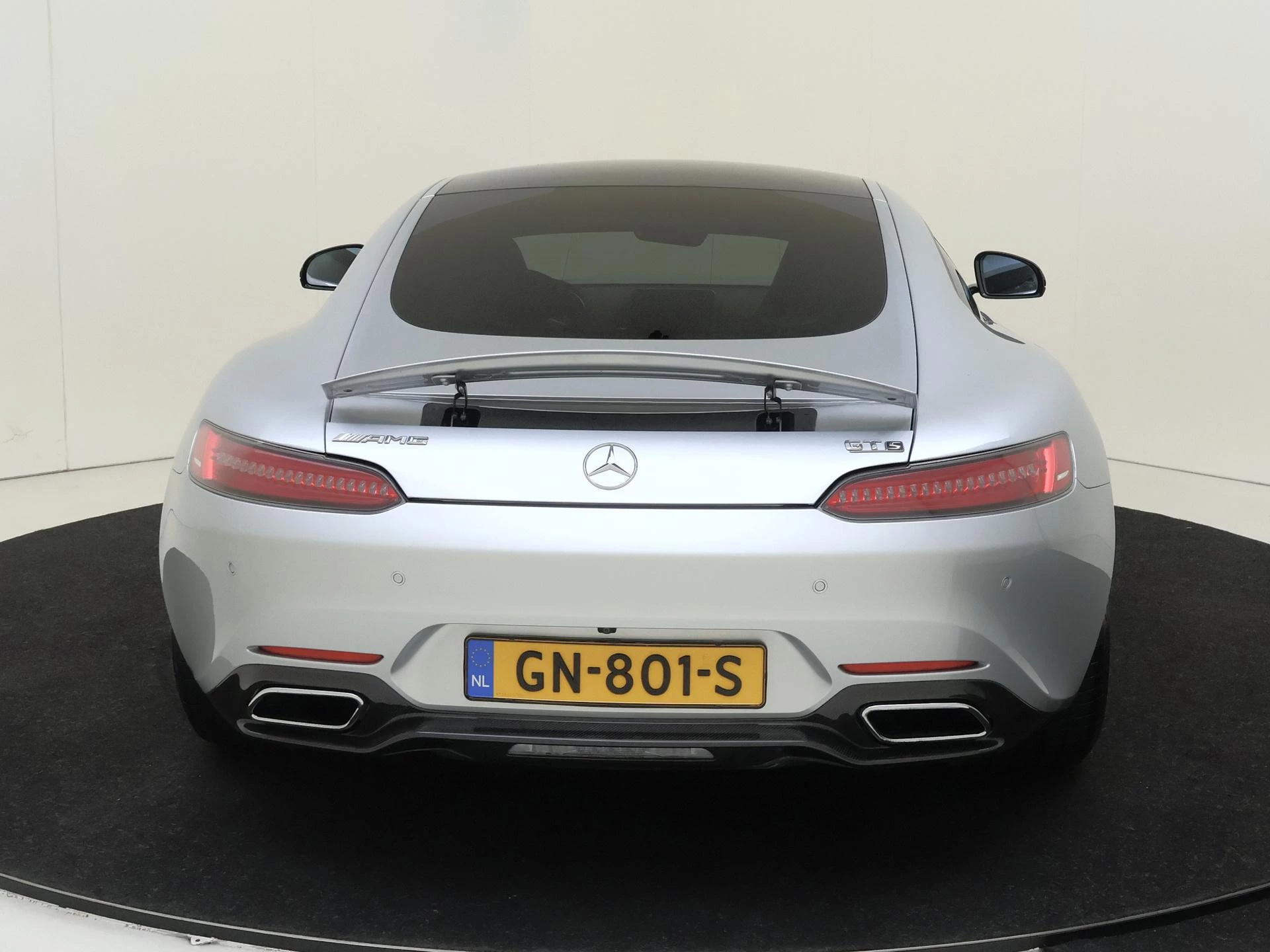 Mercedes-AMG-GT-image-7