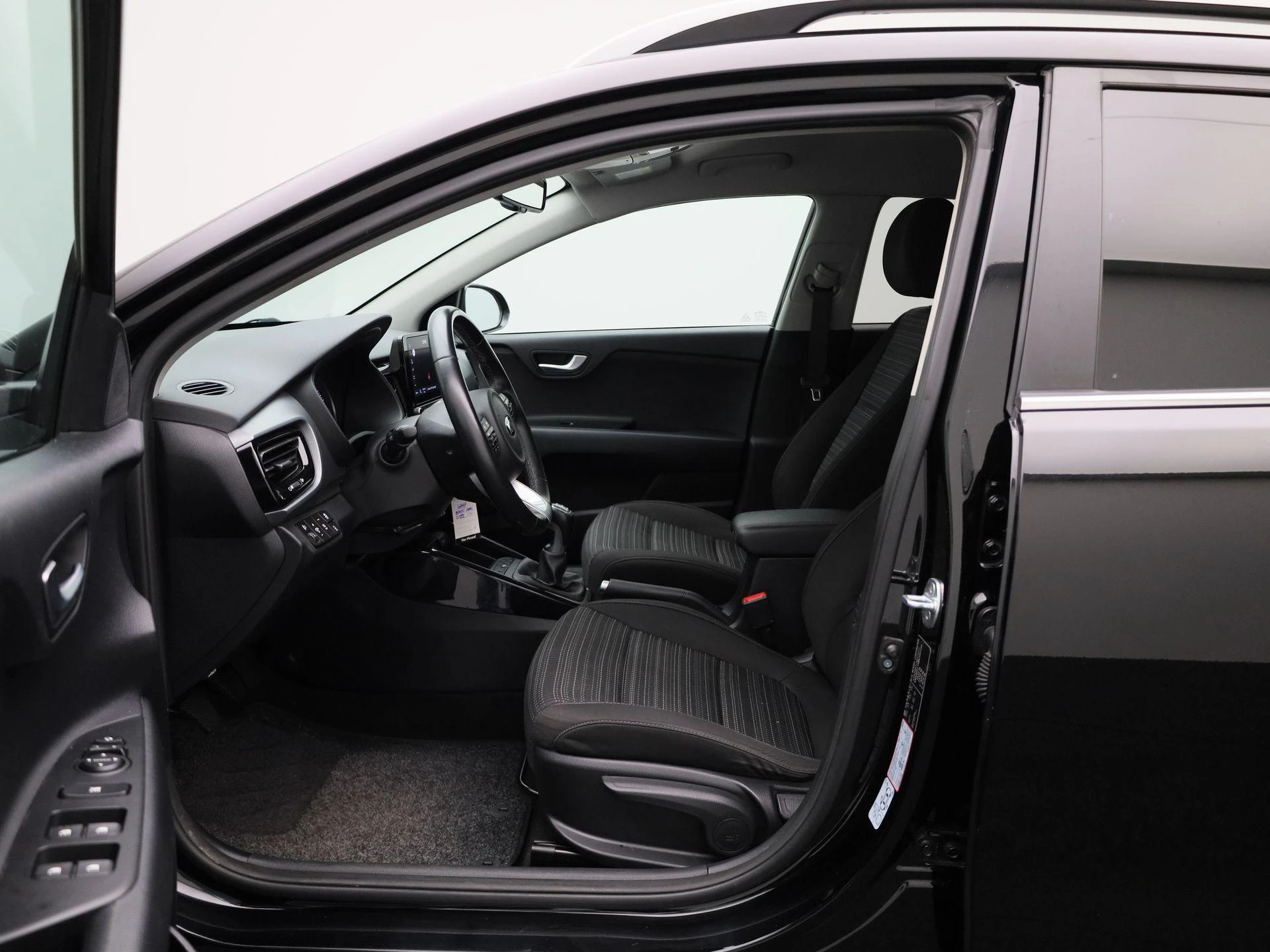 Kia-Stonic-image-8