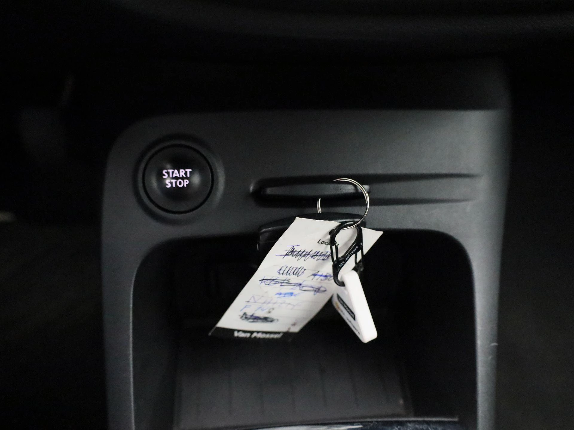 Renault-Captur-image-19