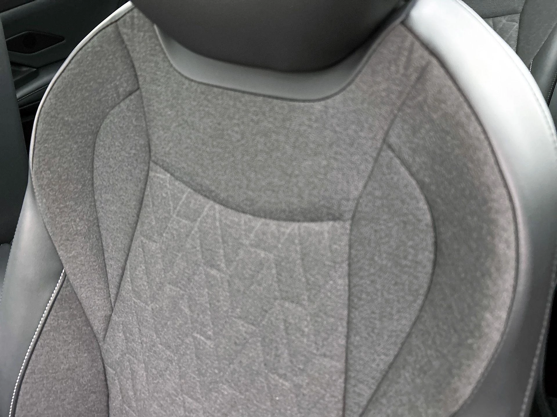 Volkswagen-Tiguan-image-21