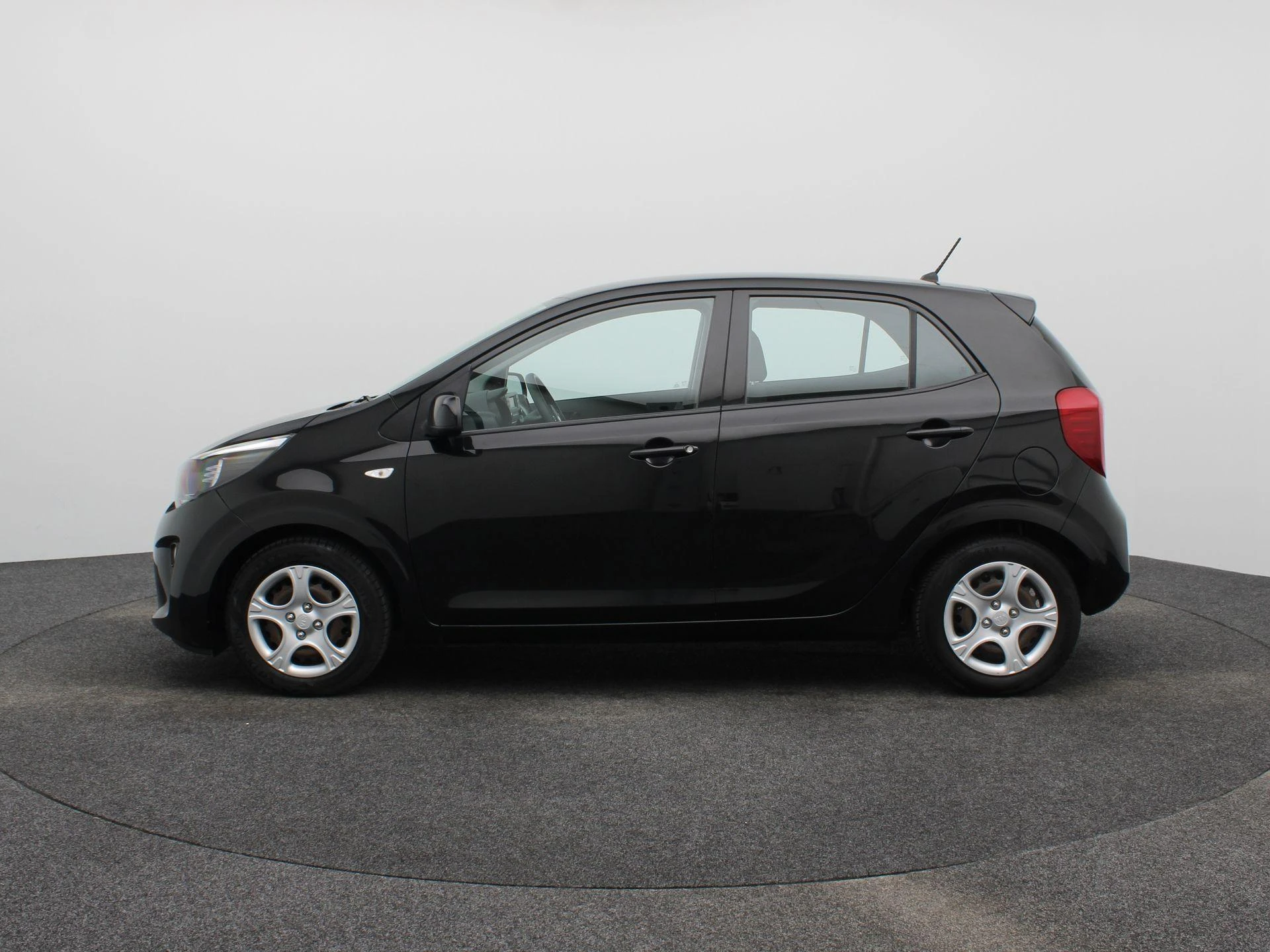 Kia-Picanto-image-5