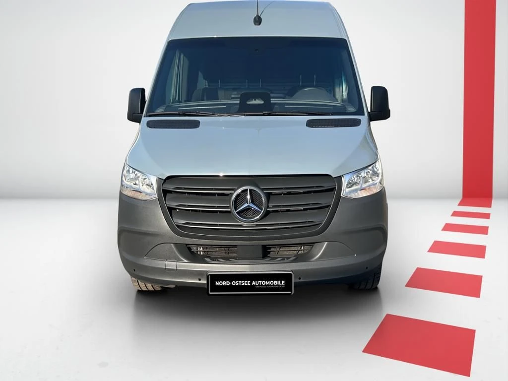 Mercedes-Benz-Sprinter 317-image-7