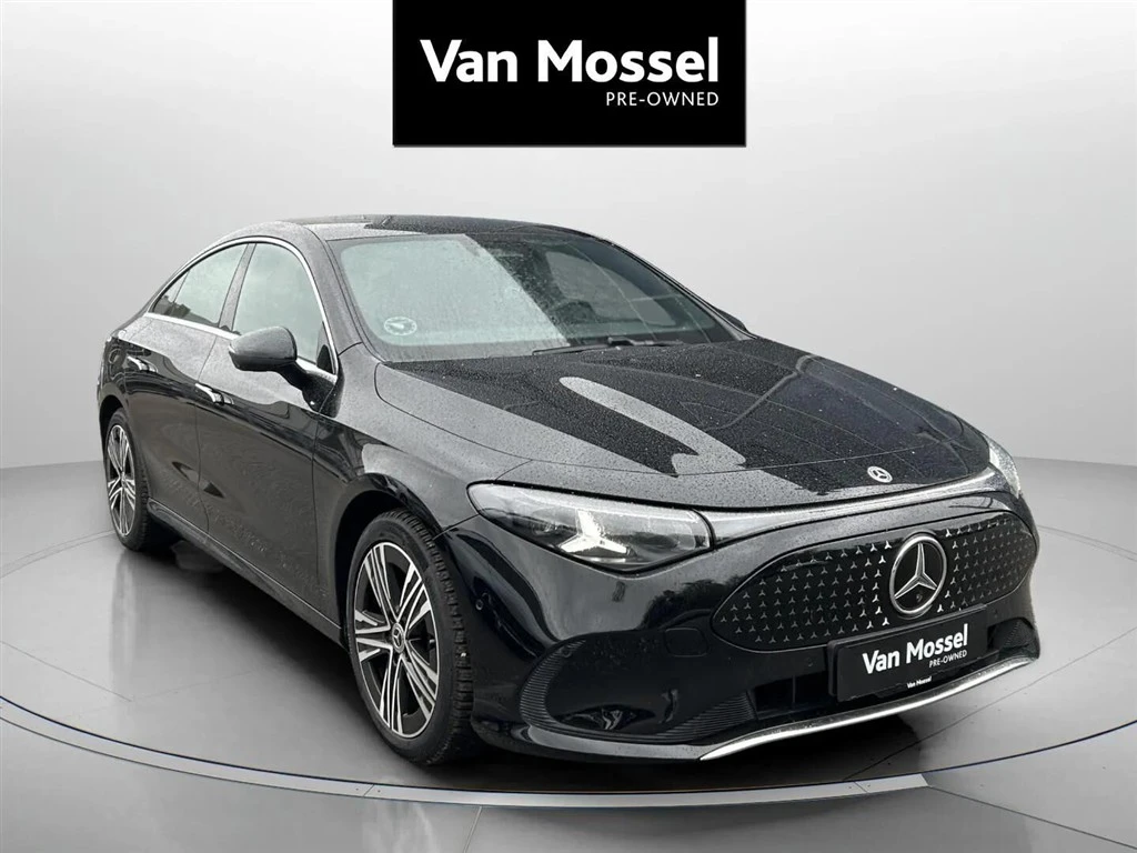 Mercedes-Benz-CLA-image-2