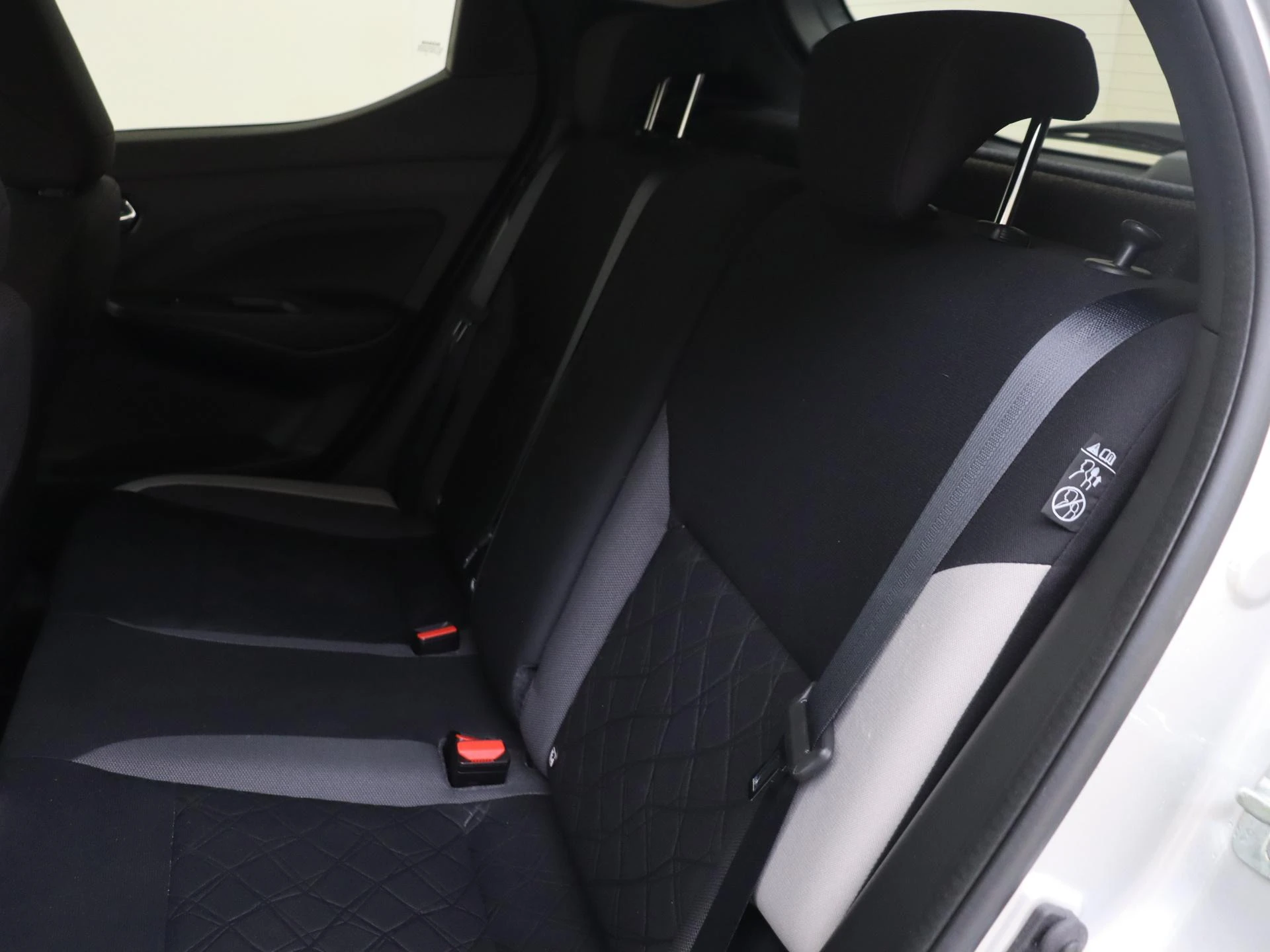 Nissan-Micra-image-15