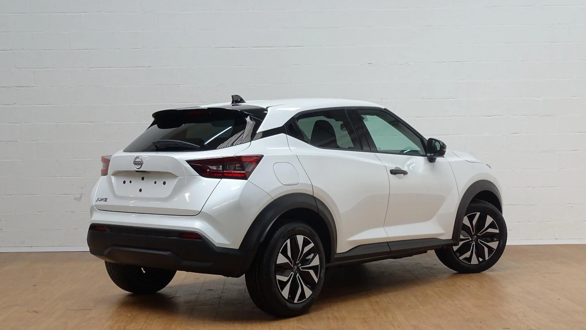 Nissan Juke 1.0 DIG-T Acenta automaat