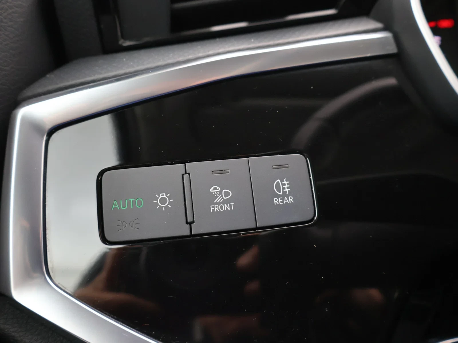 Audi-Q3-image-23