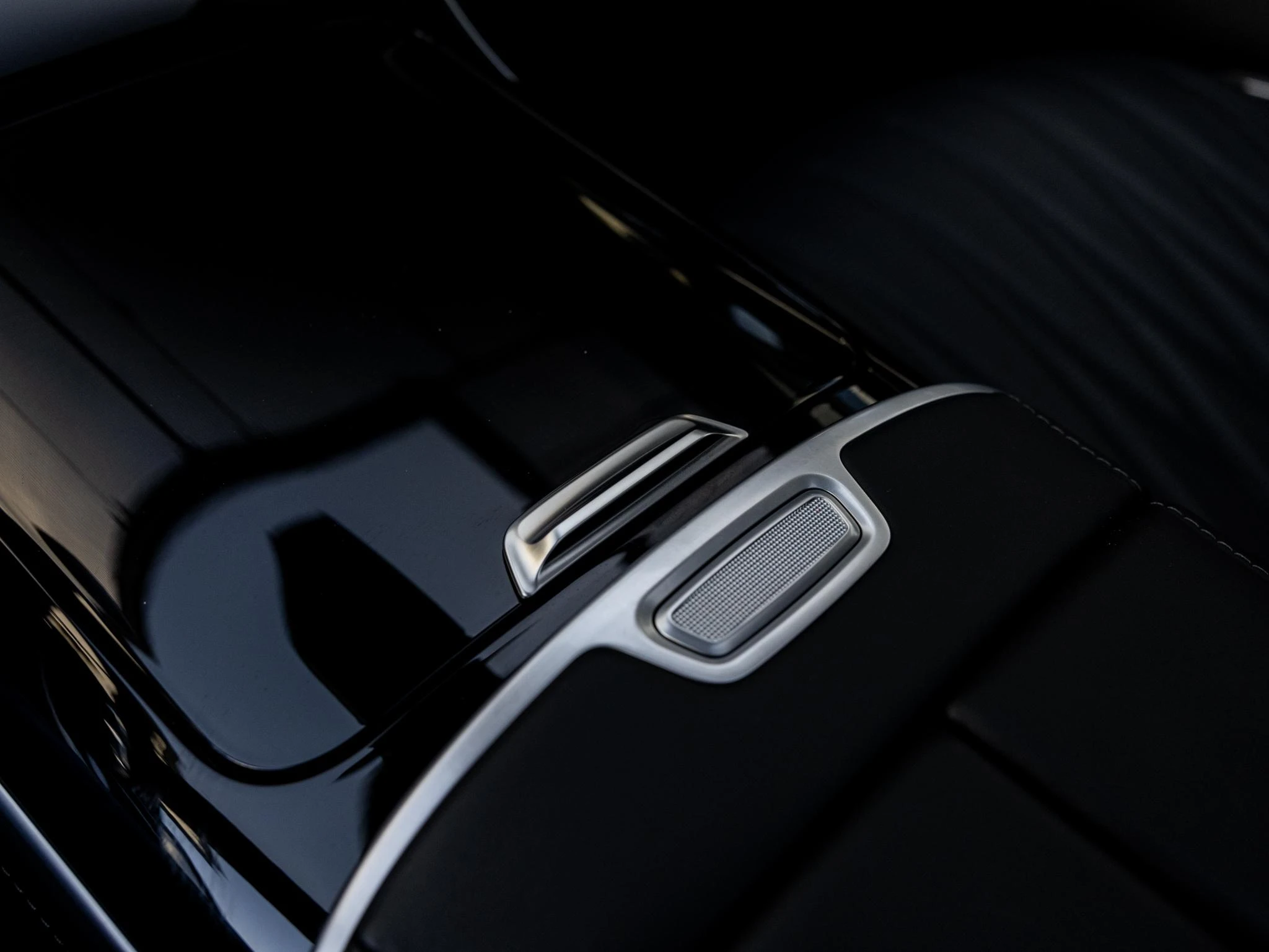 Mercedes-Benz-S-Klasse-image-59