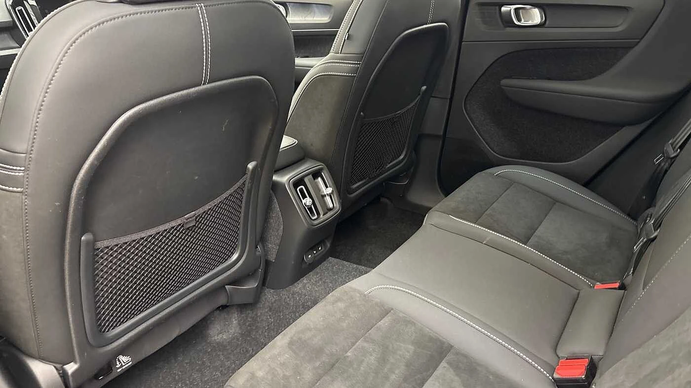 Volvo-XC40-image-7