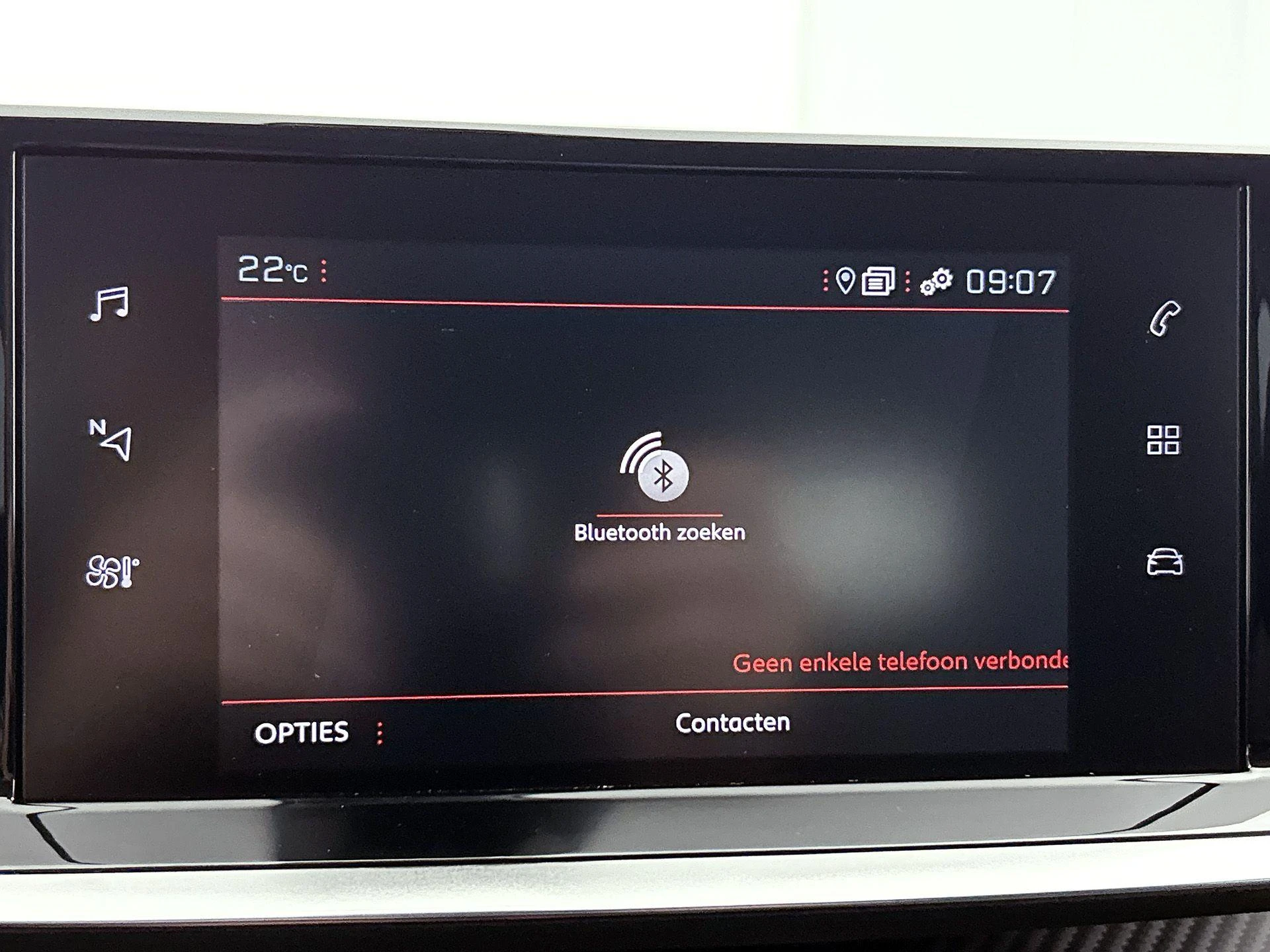 Peugeot-2008-image-6