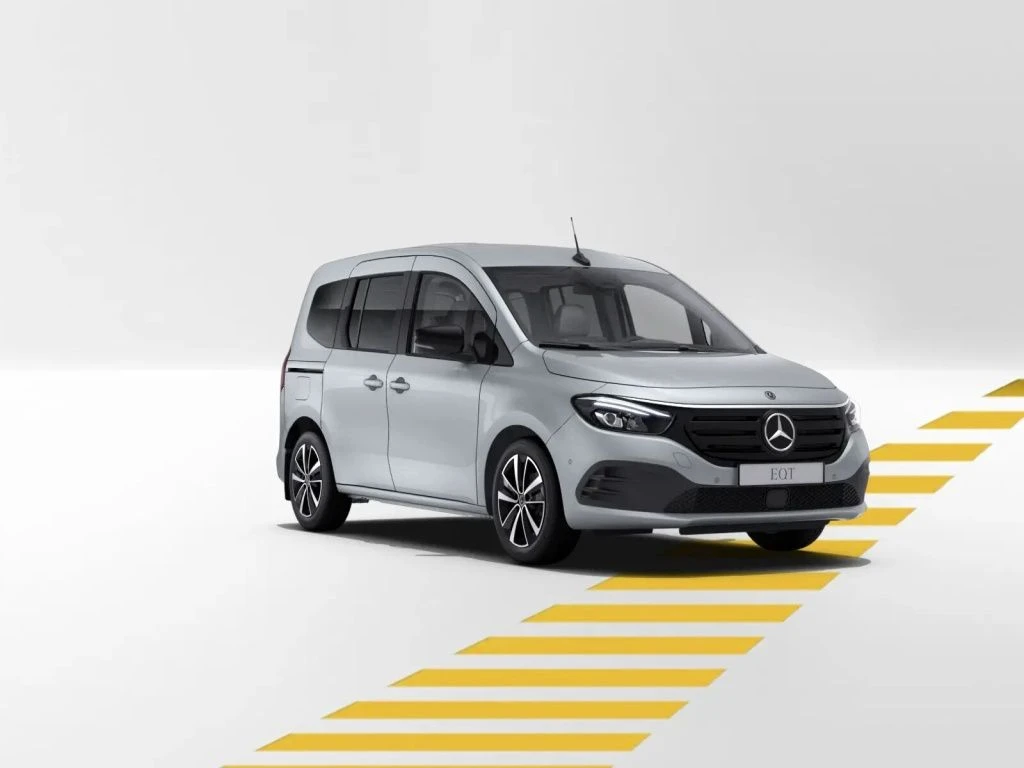 Mercedes-Benz-EQT 200-image-8
