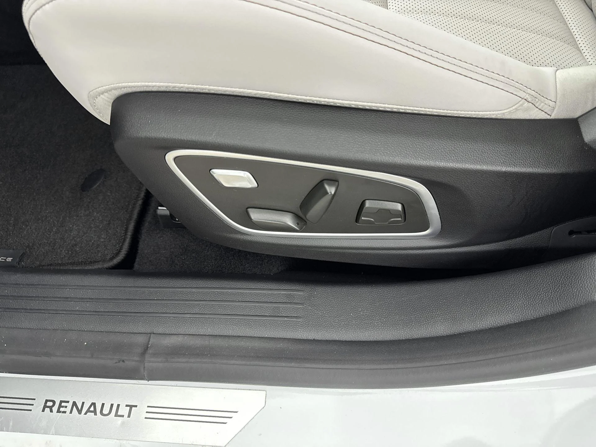 Renault-Espace-image-22