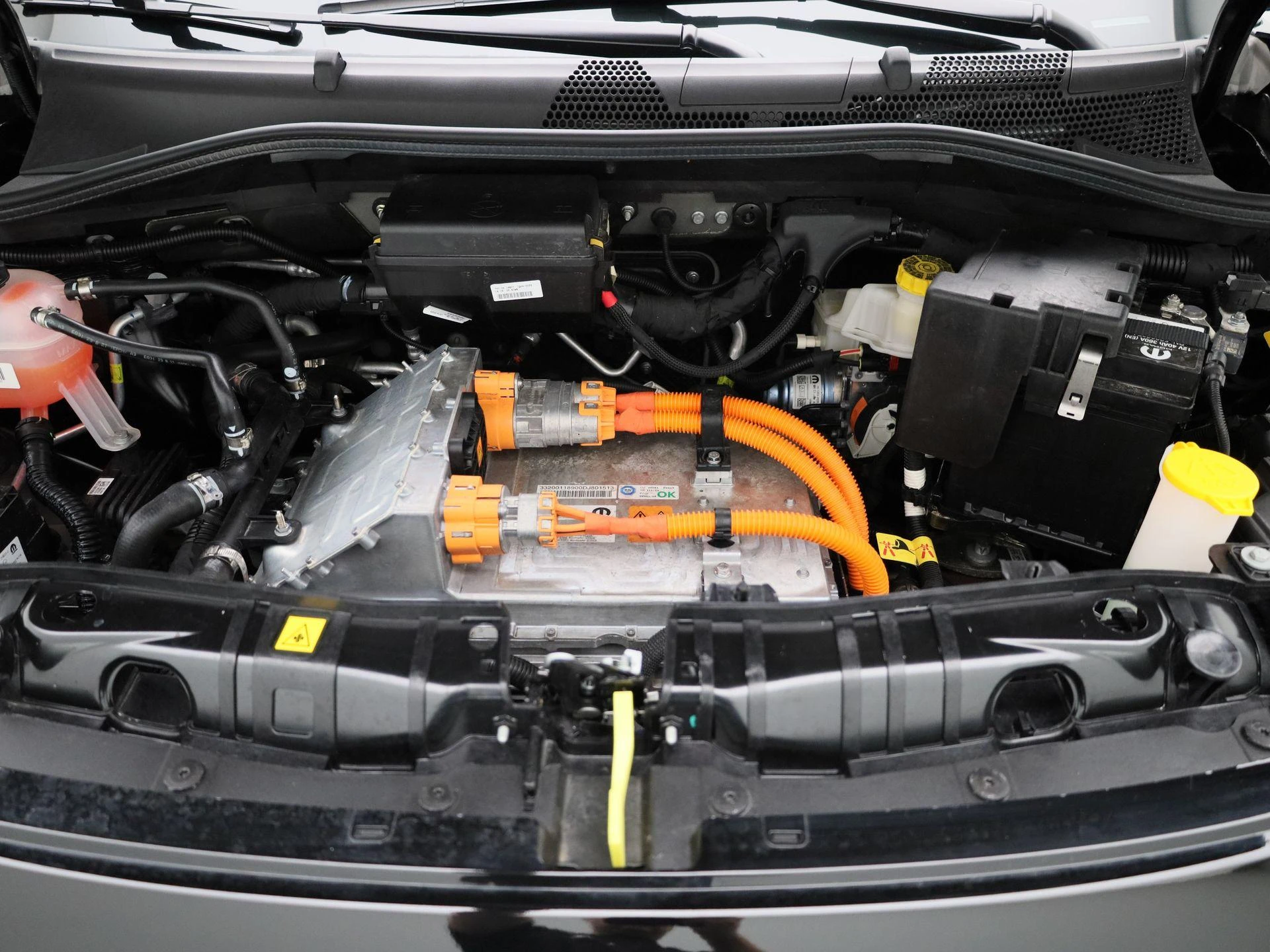 Fiat-500e-image-32