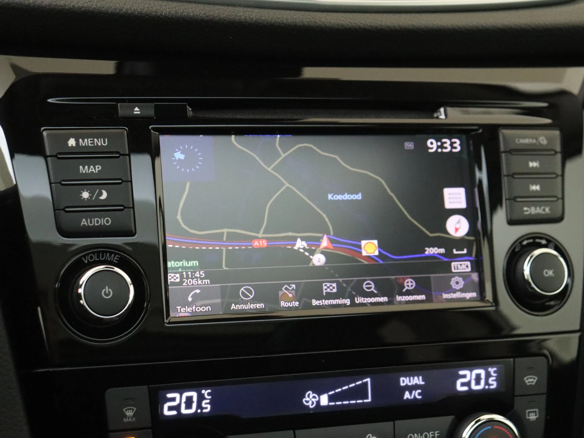 Nissan-QASHQAI-image-18