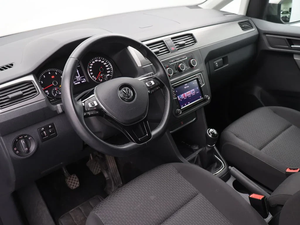Volkswagen-Caddy-image-14