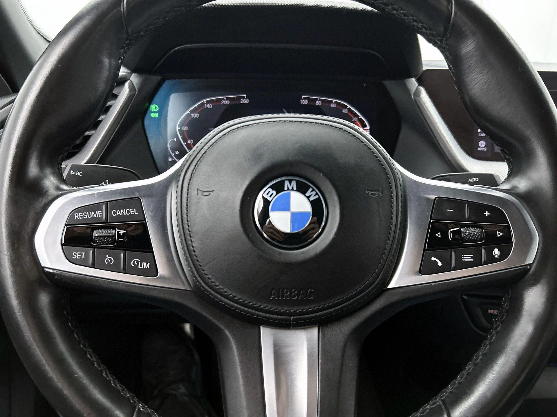 BMW-2 Serie-image-34