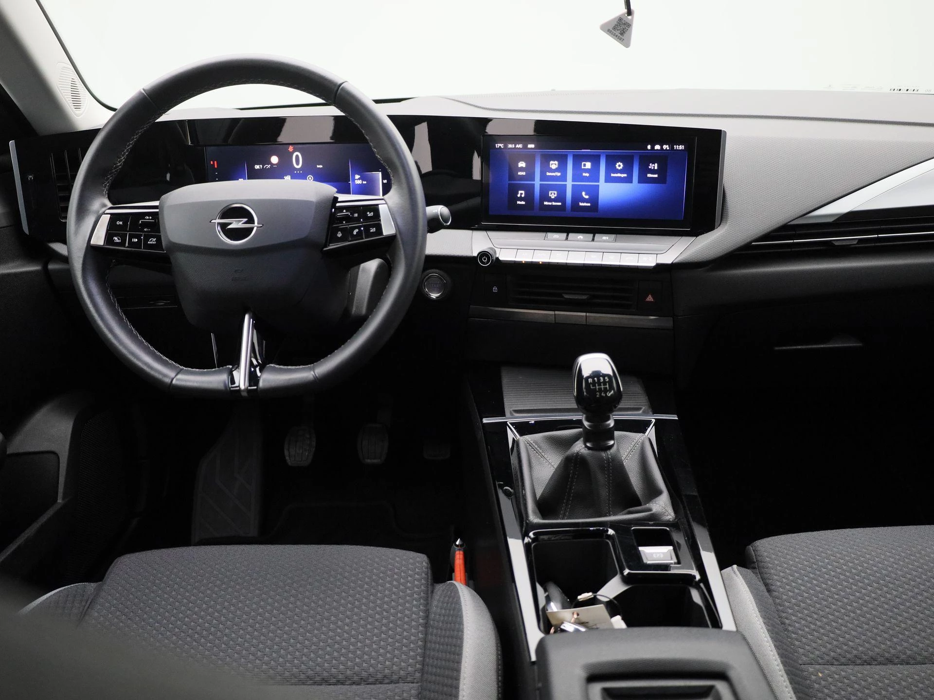 Opel-Astra-image-6