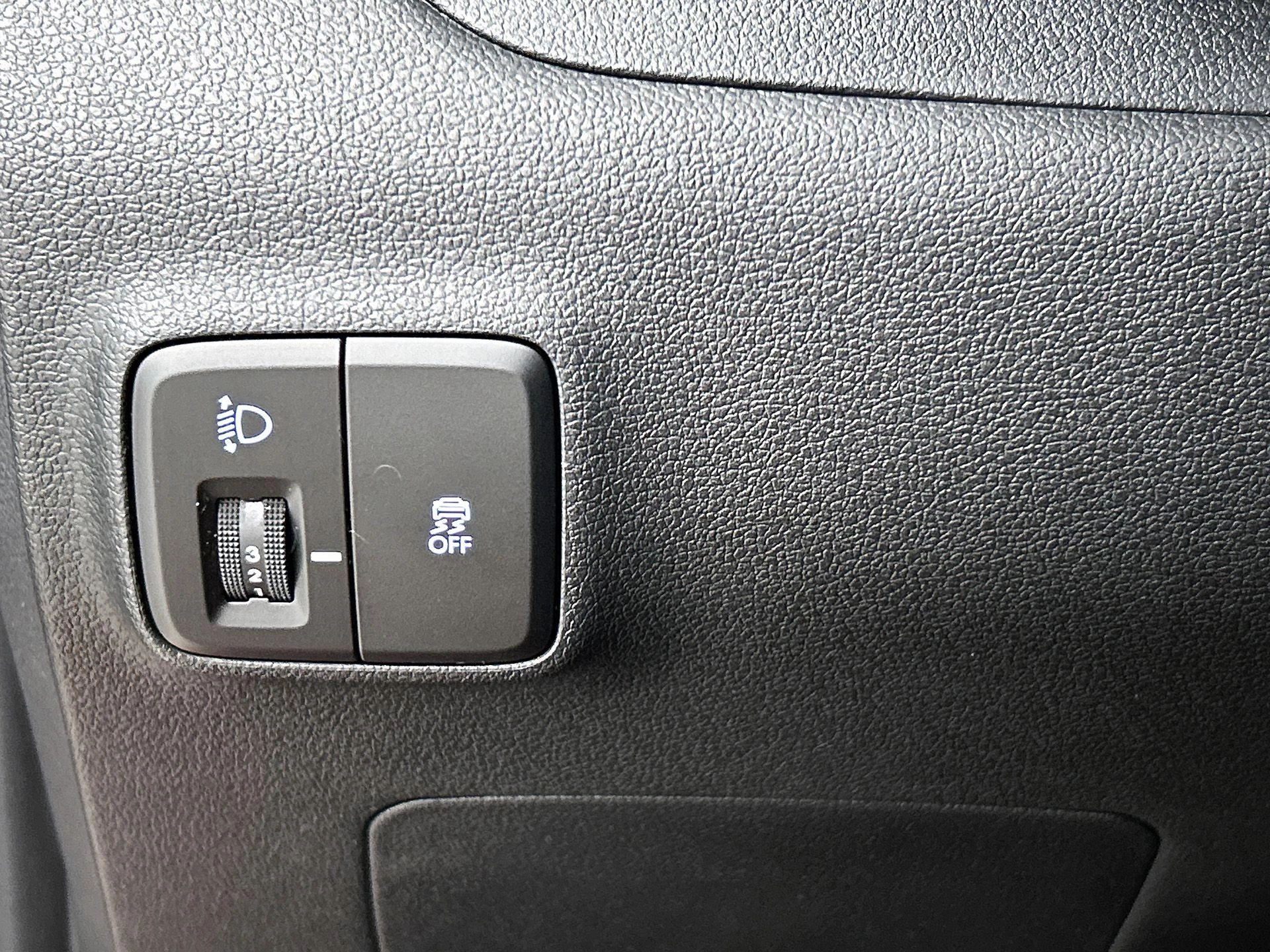Hyundai-i10-image-15