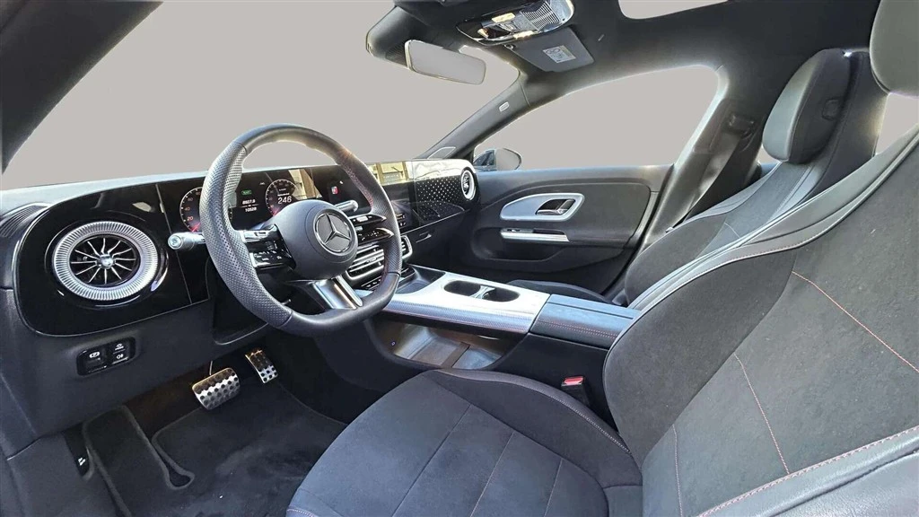Mercedes-Benz-CLA-image-9