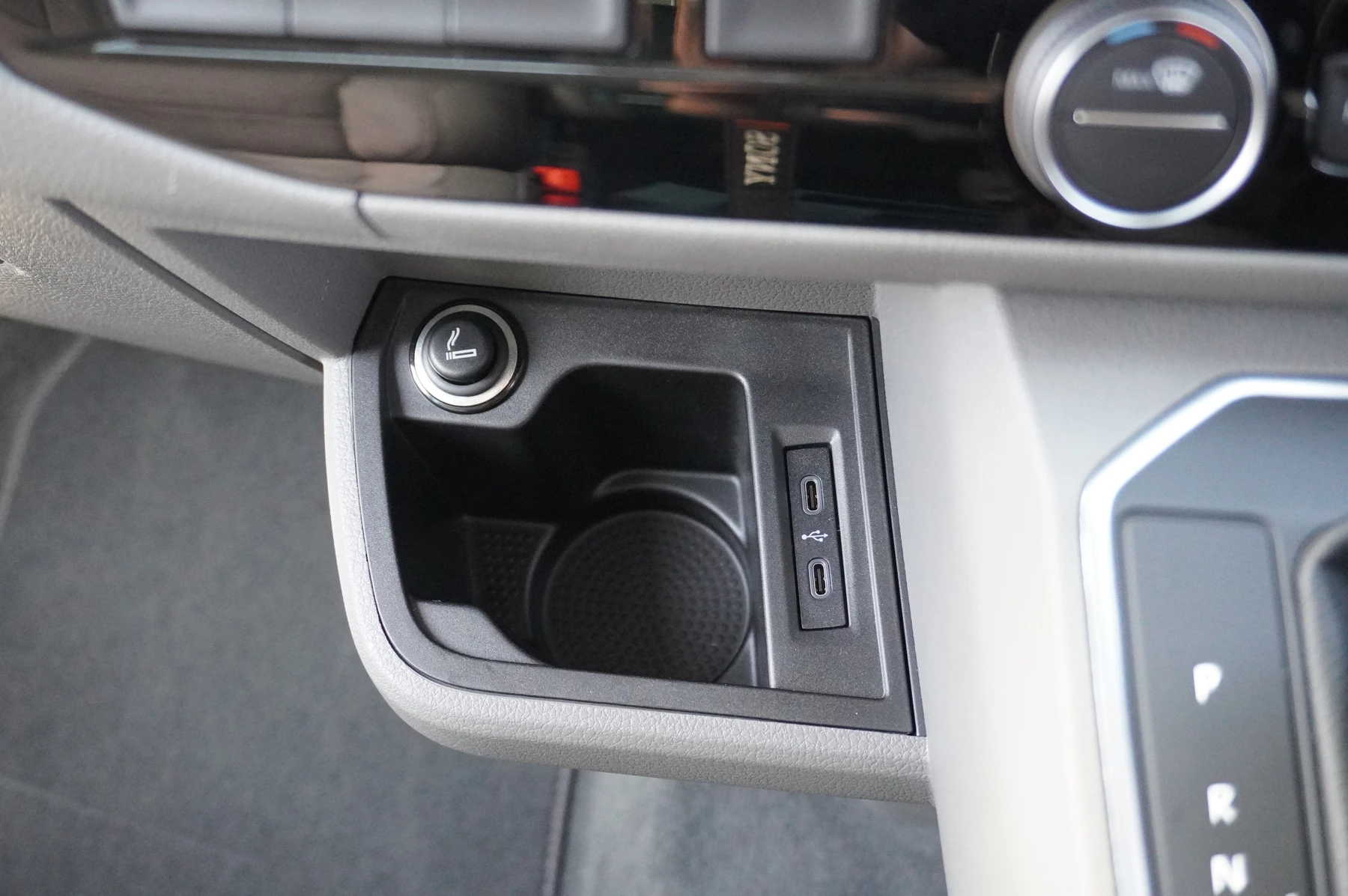 Volkswagen-California-image-42