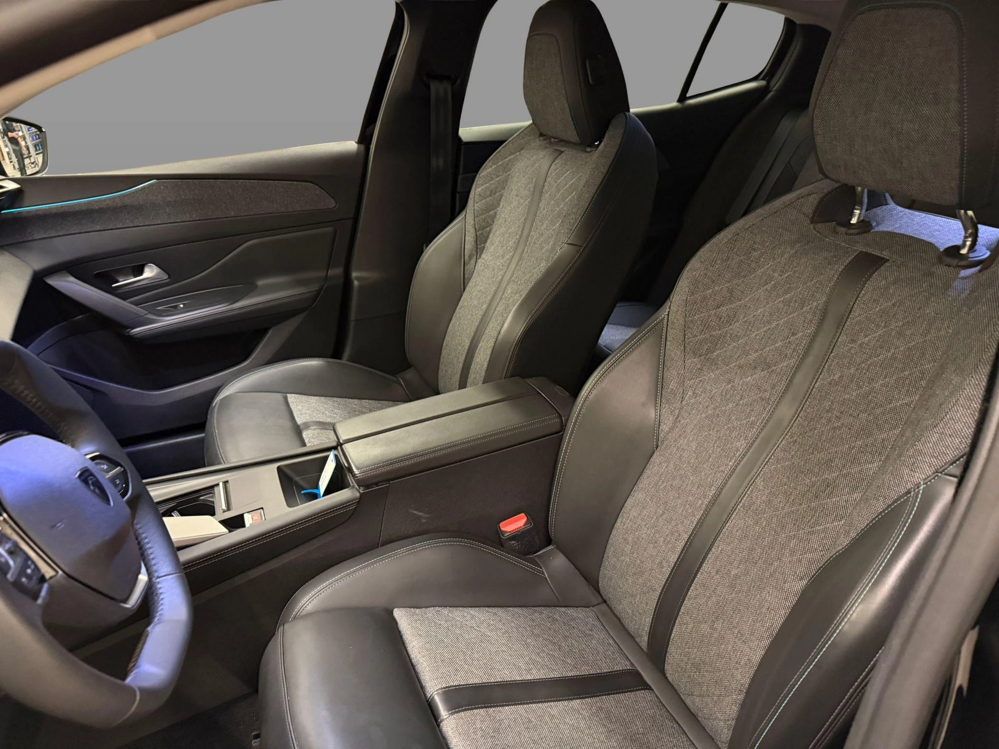 Peugeot 408 1.2 130pk S&S EAT8 Allure