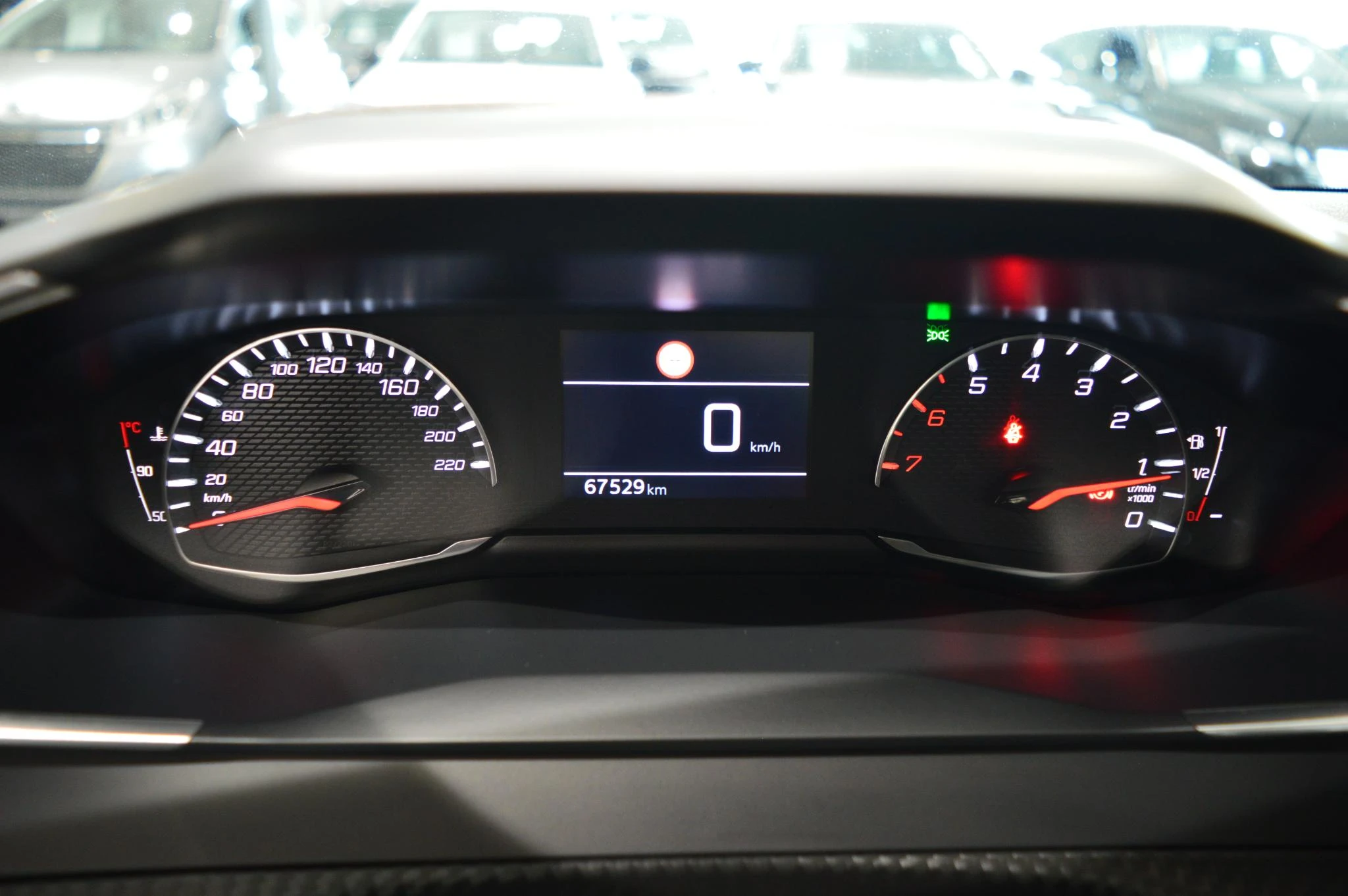 Peugeot-208-image-11