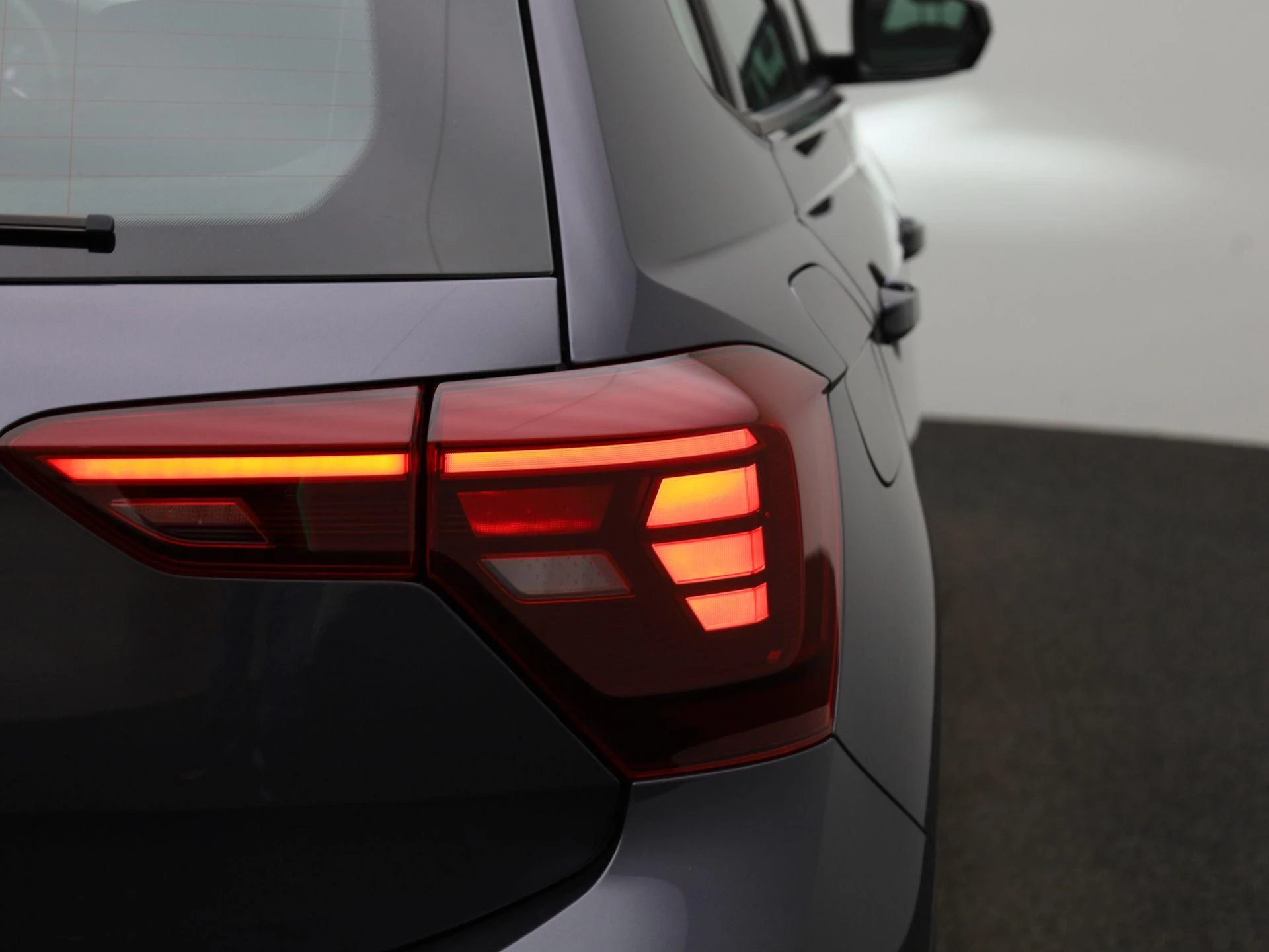 Volkswagen-Polo-image-34