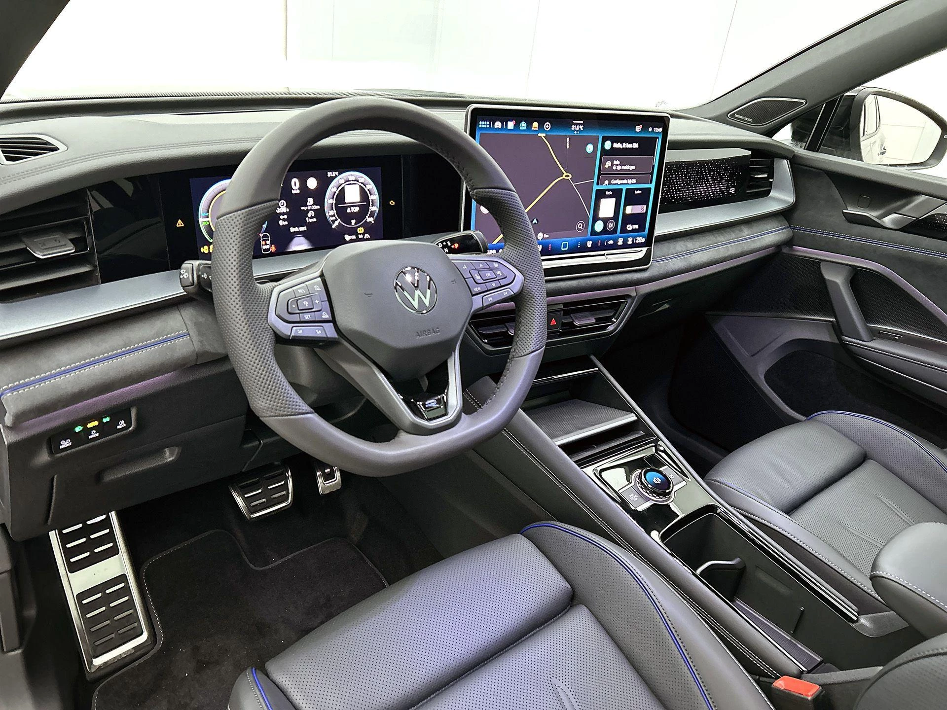 Volkswagen Tayron 1.5 eHybrid R-Line Edition