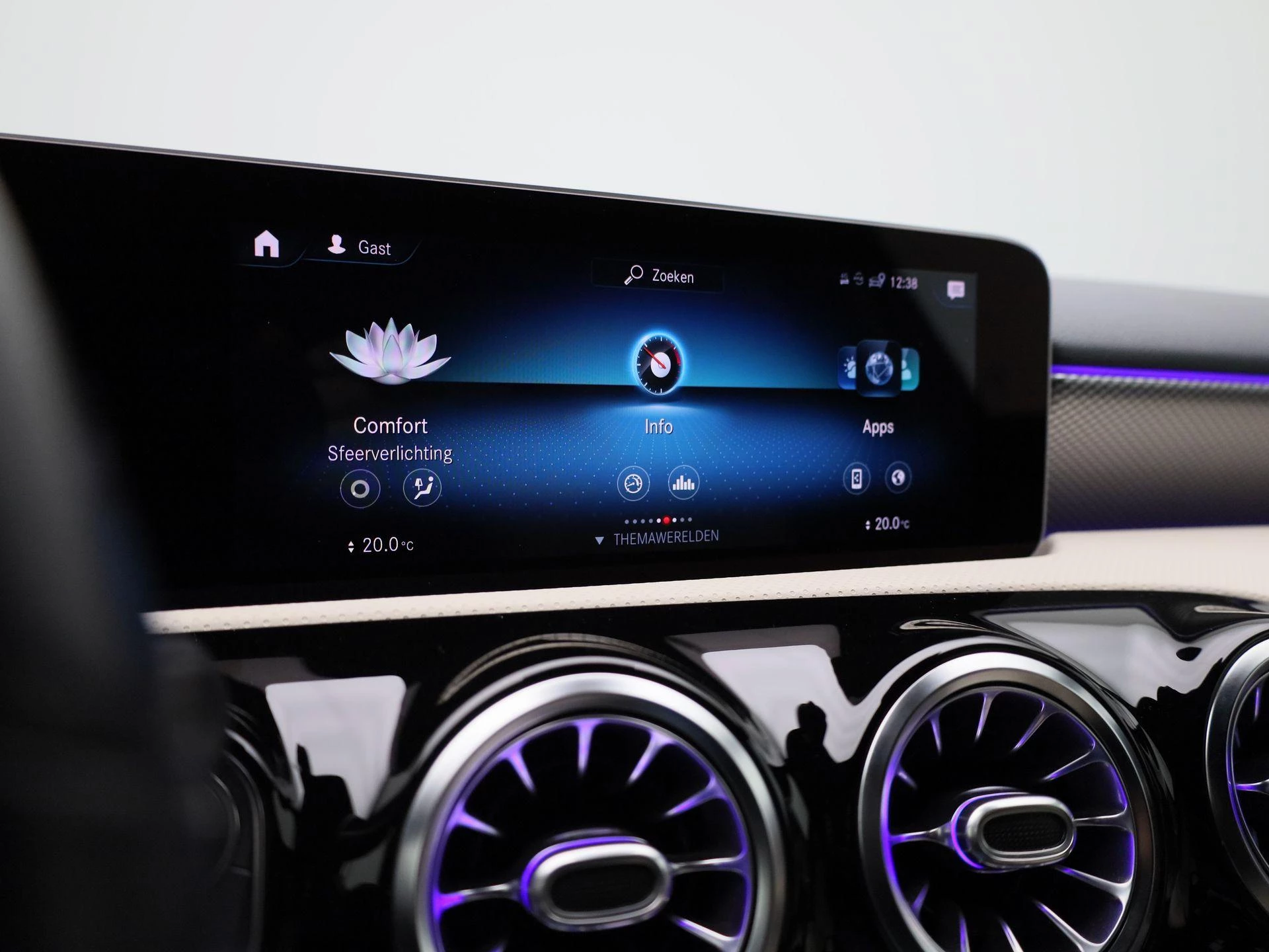 Mercedes-Benz-A-Klasse-image-30