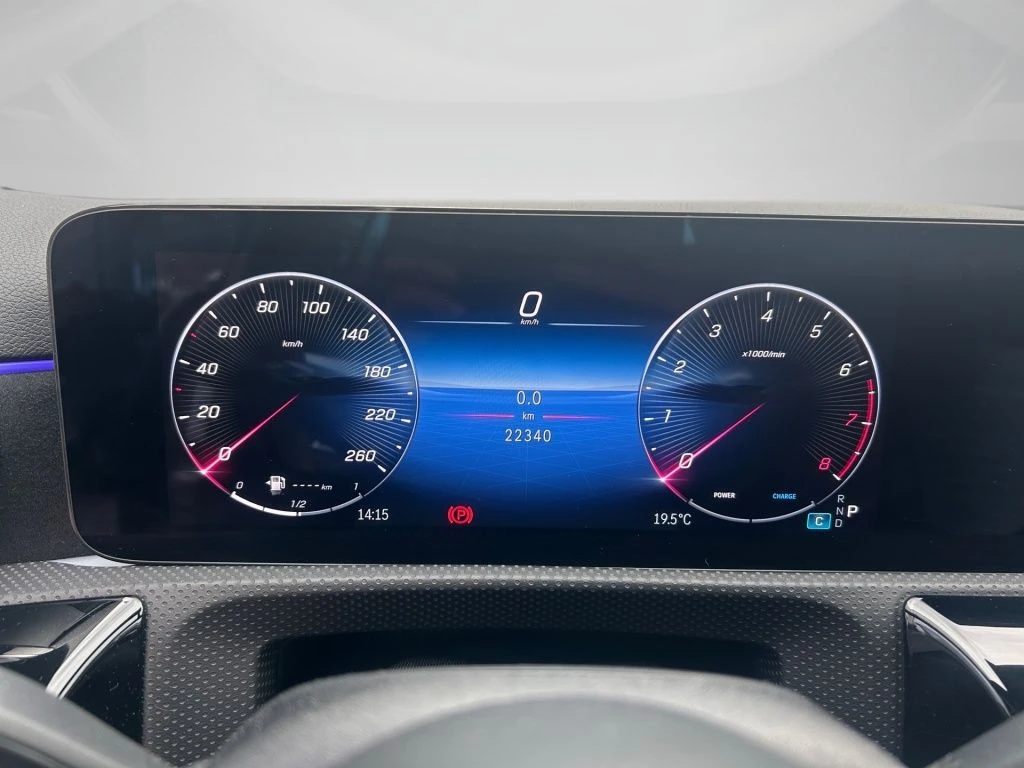 Mercedes-Benz-A-Klasse 200-image-6