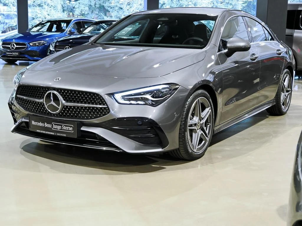 Mercedes-Benz-CLA 200 d-image-7