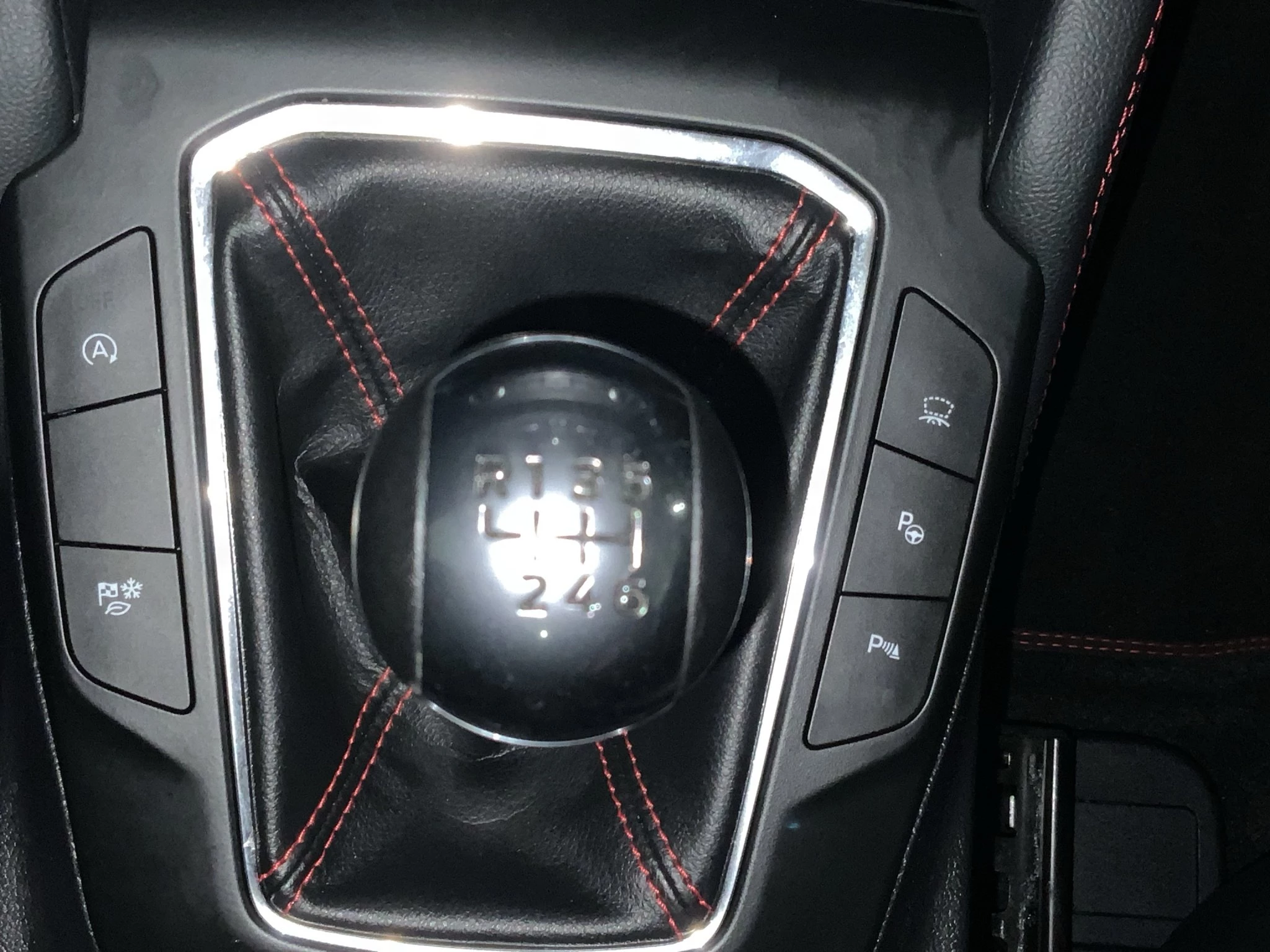 Ford Kuga ST-Line X*PANO*AHK*KAM*ACC*NAVI*SOUND-SYS.