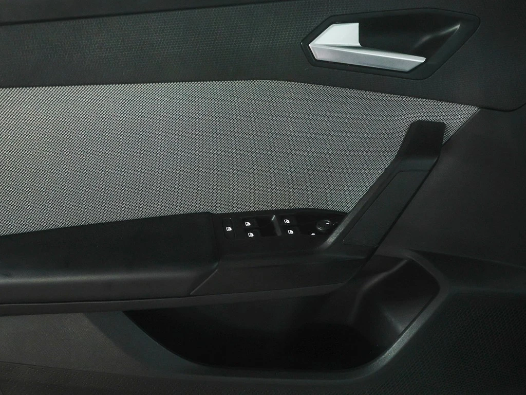 SEAT-Leon-image-14