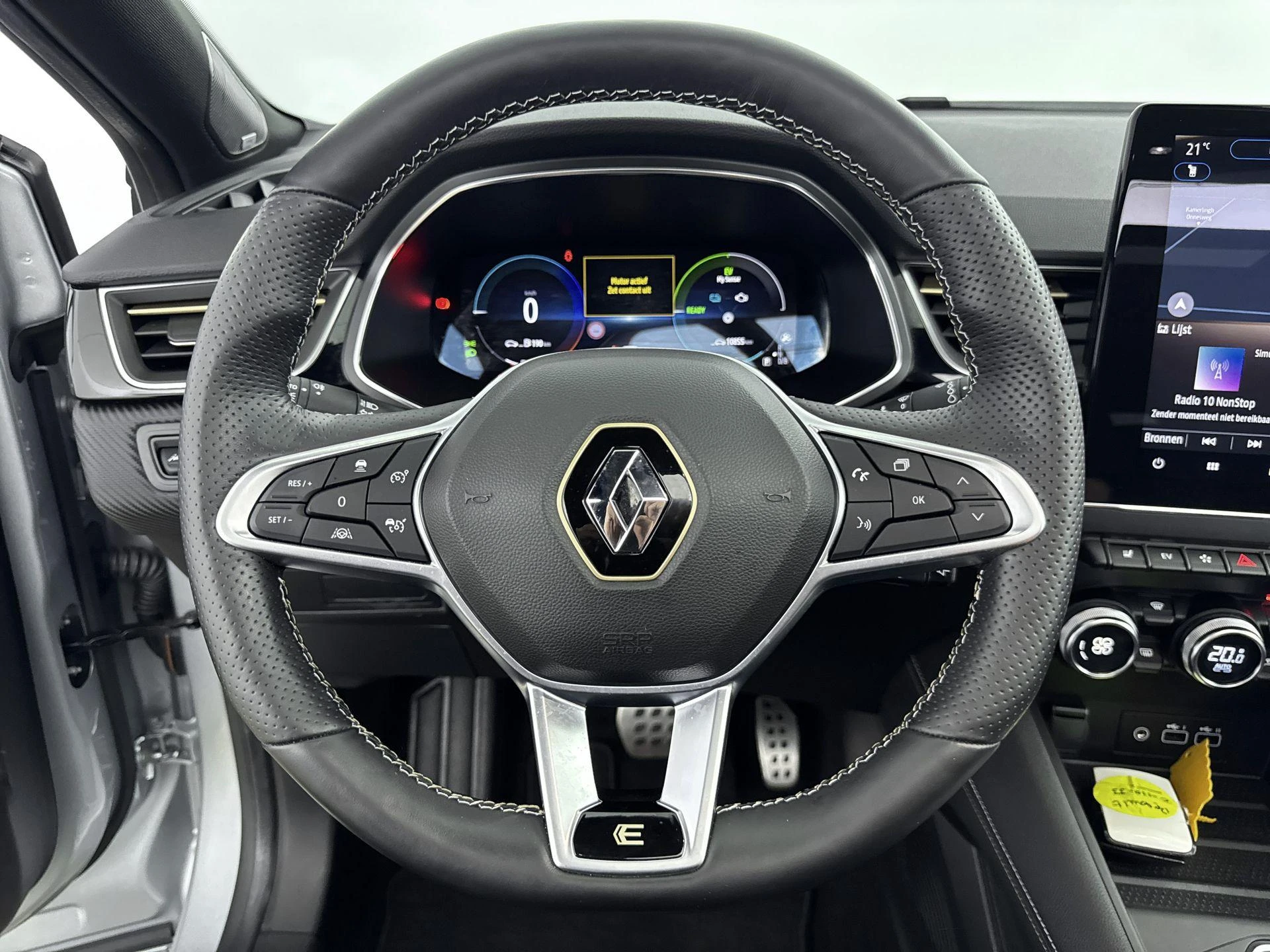 Renault-Captur-image-27