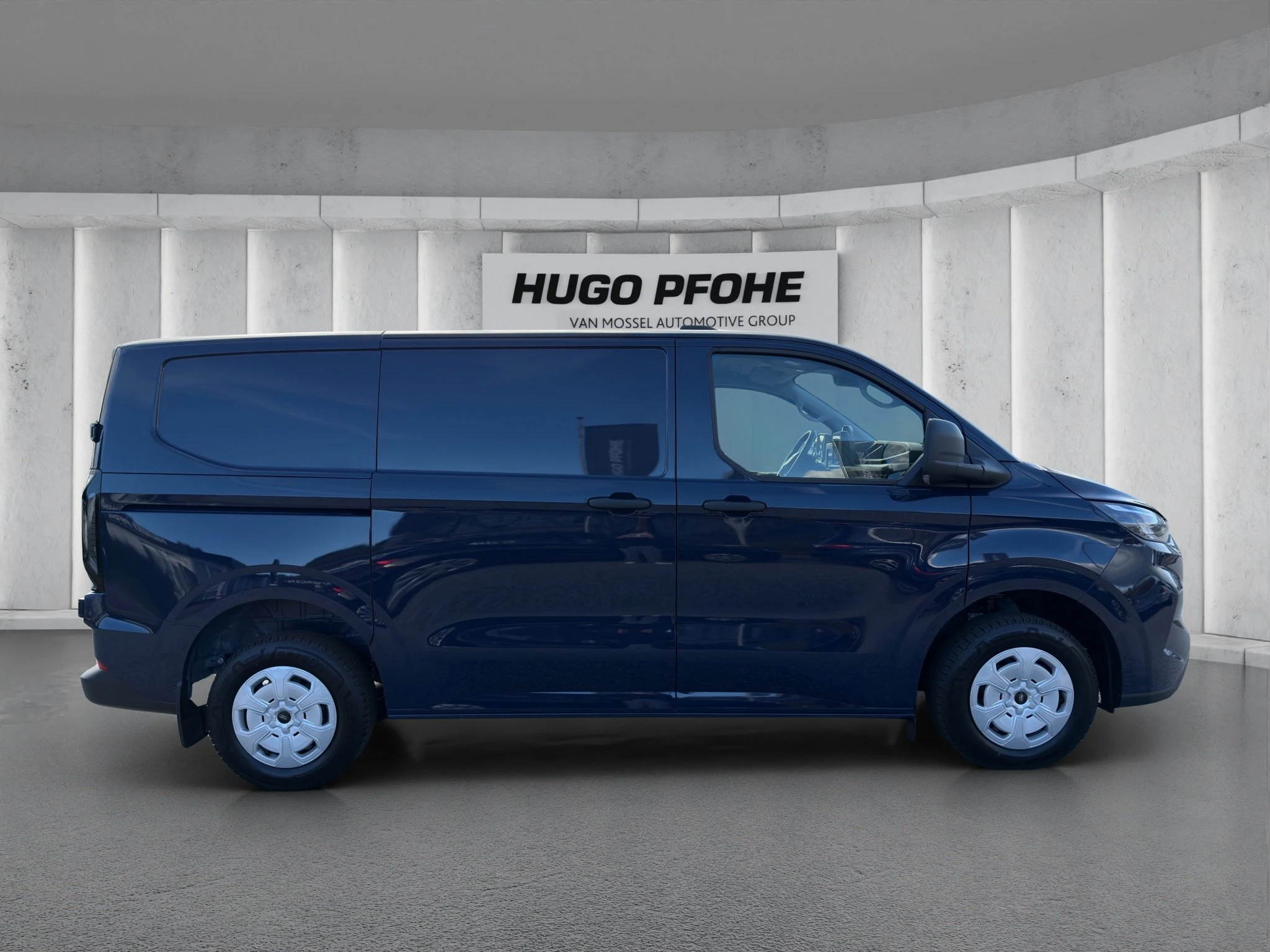 Ford-Transit Custom-image-5