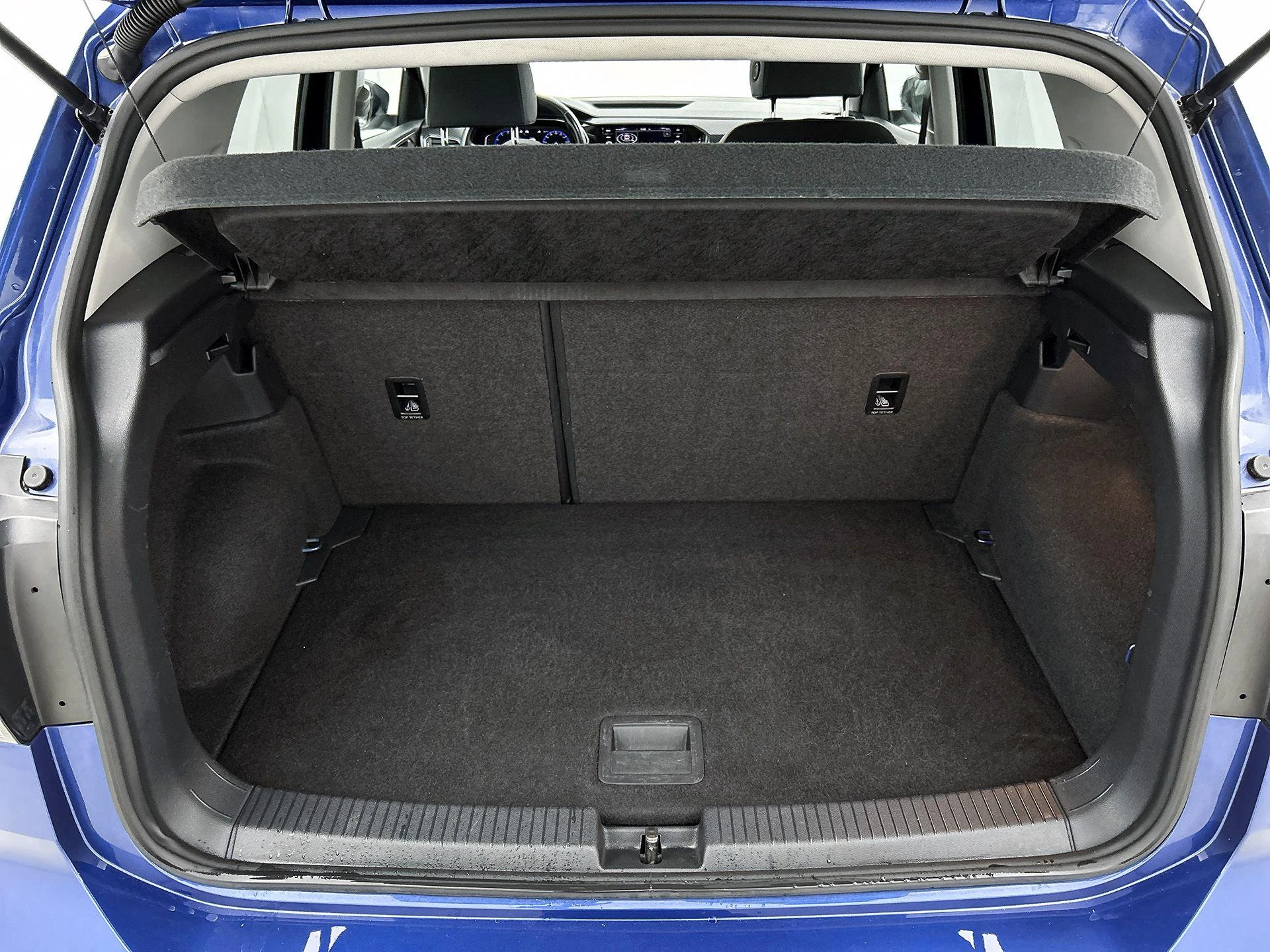 Volkswagen-T-Cross-image-15