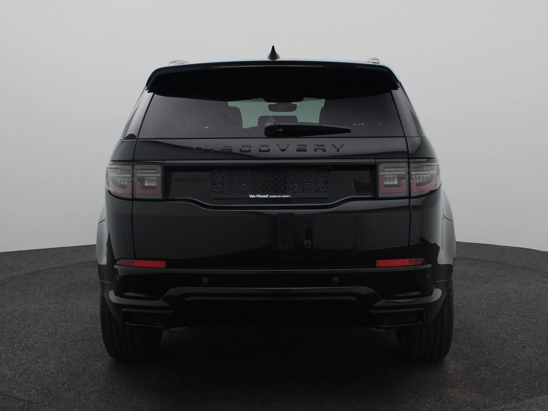 Land Rover-Discovery Sport-image-5