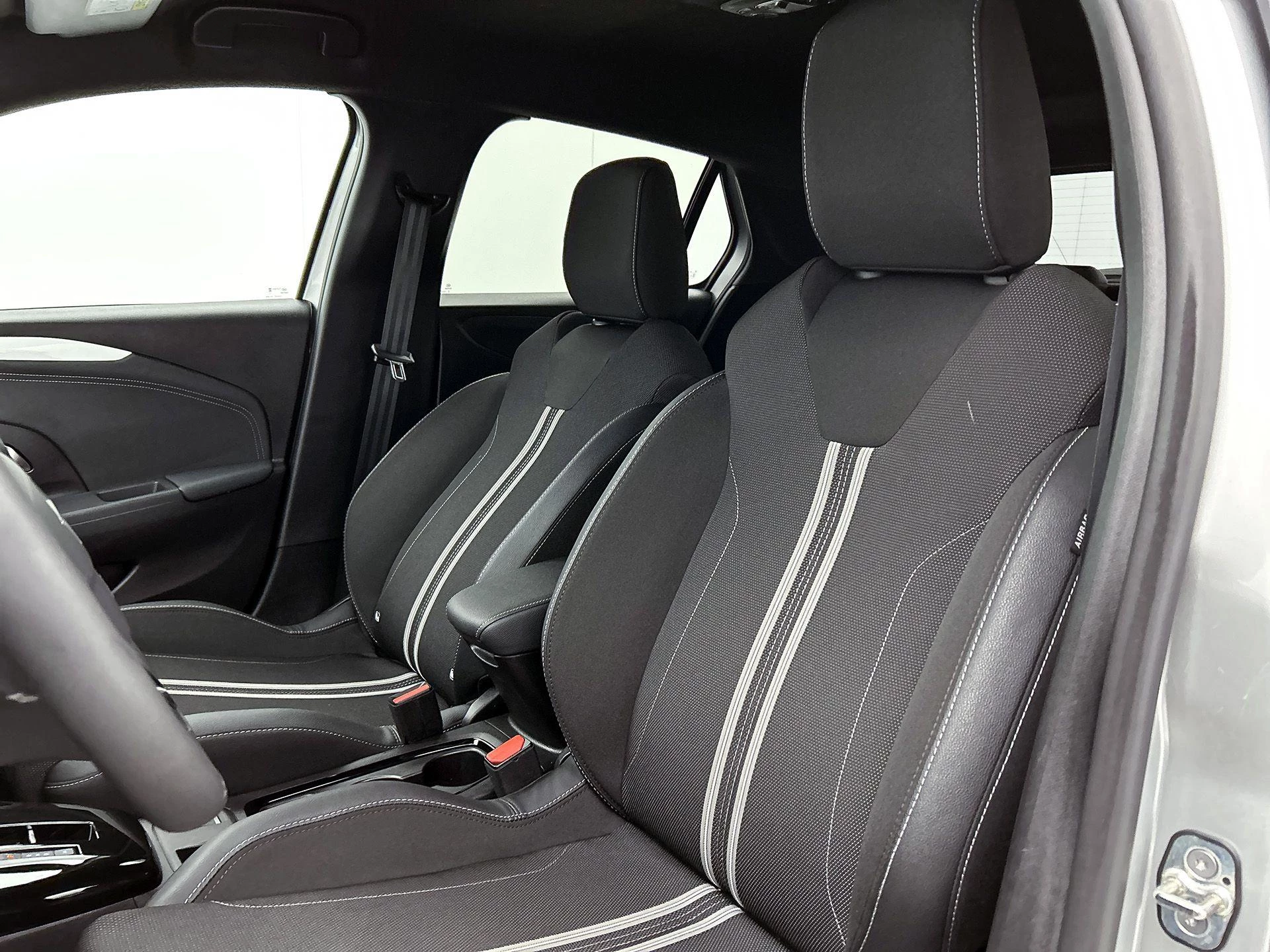 Opel Corsa 1.2 Turbo Hybrid GS