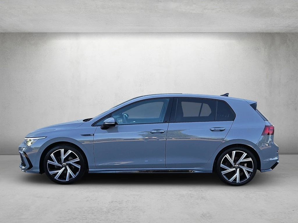 Volkswagen Golf VIII Lim. 1.5 TSI R-Line *Kamera*HUD*AHK*
