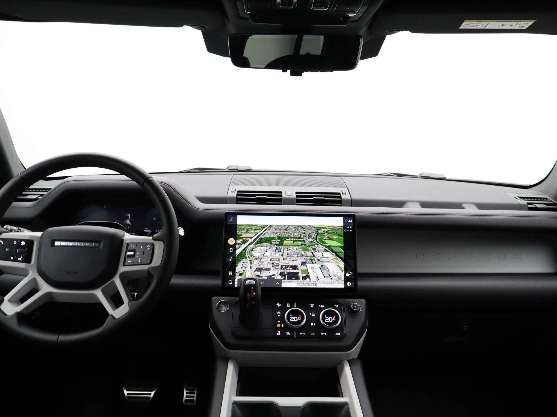Land Rover Defender 110 2.0 P300e 110 X-Dynamic HSE