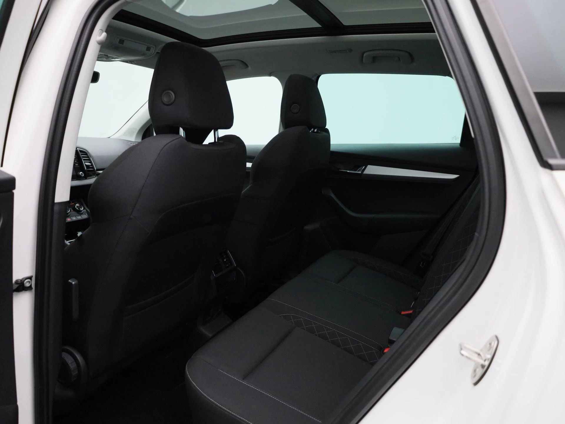 Škoda-Karoq-image-9