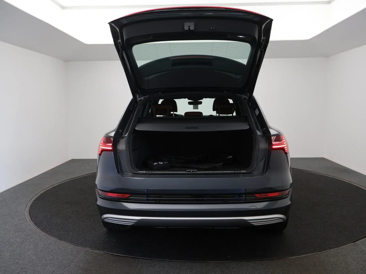Audi-e-tron-image-24