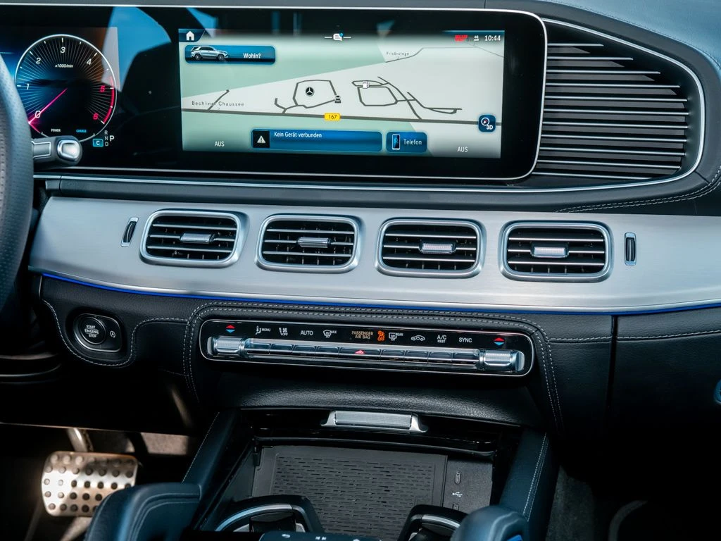 Mercedes-Benz-GLE 450 d-image-10