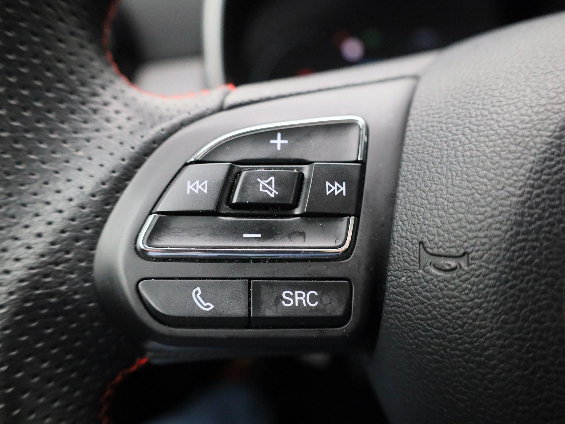 MG-ZS EV-image-14