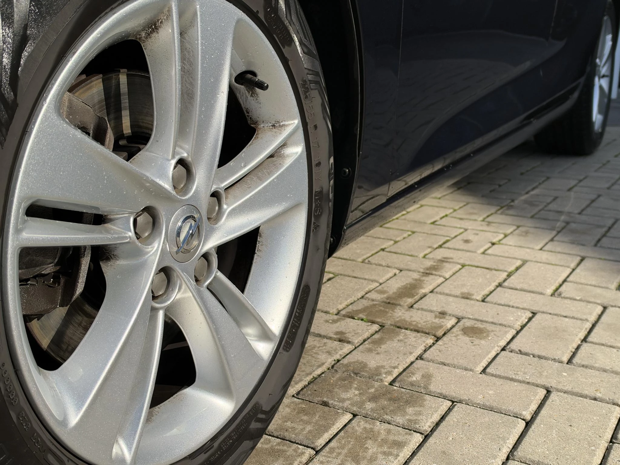 Opel-Insignia-image-1