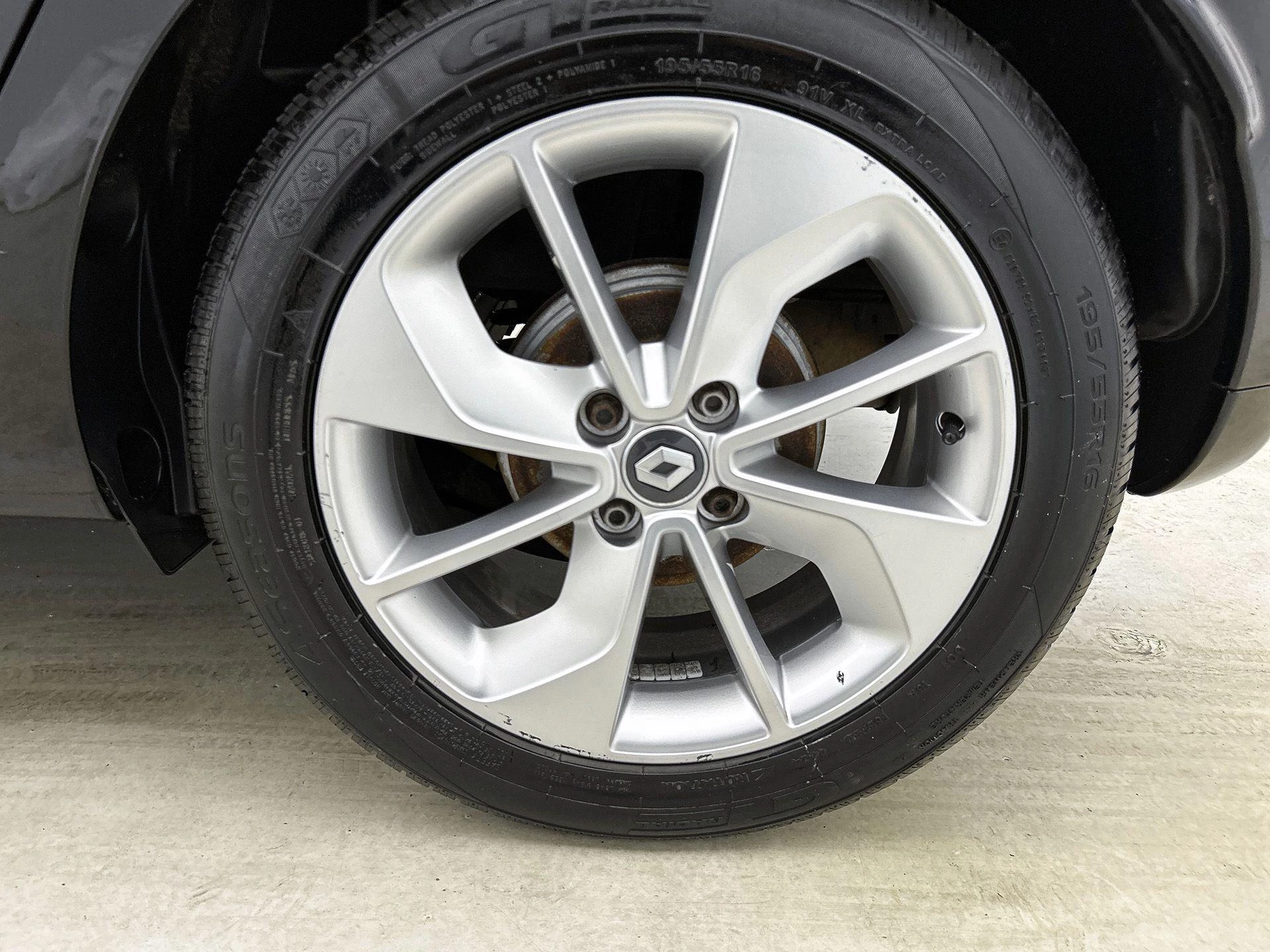 Renault Clio 0.9 TCe Eco2 Limited