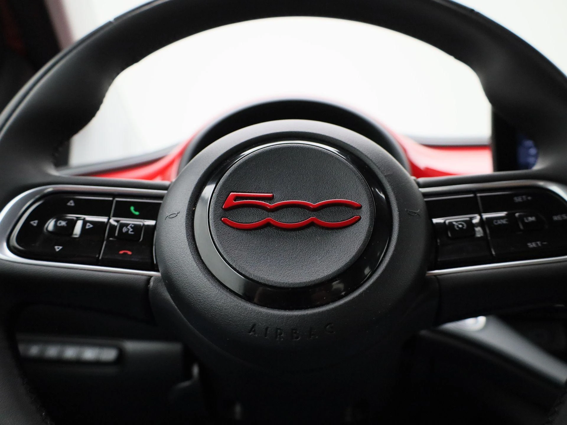 Fiat-500e-image-25