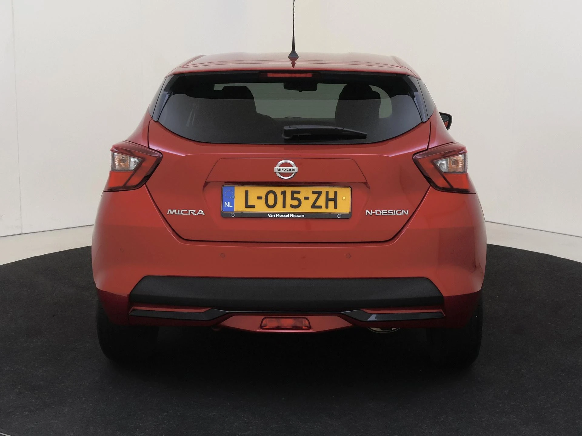 Nissan-Micra-image-6