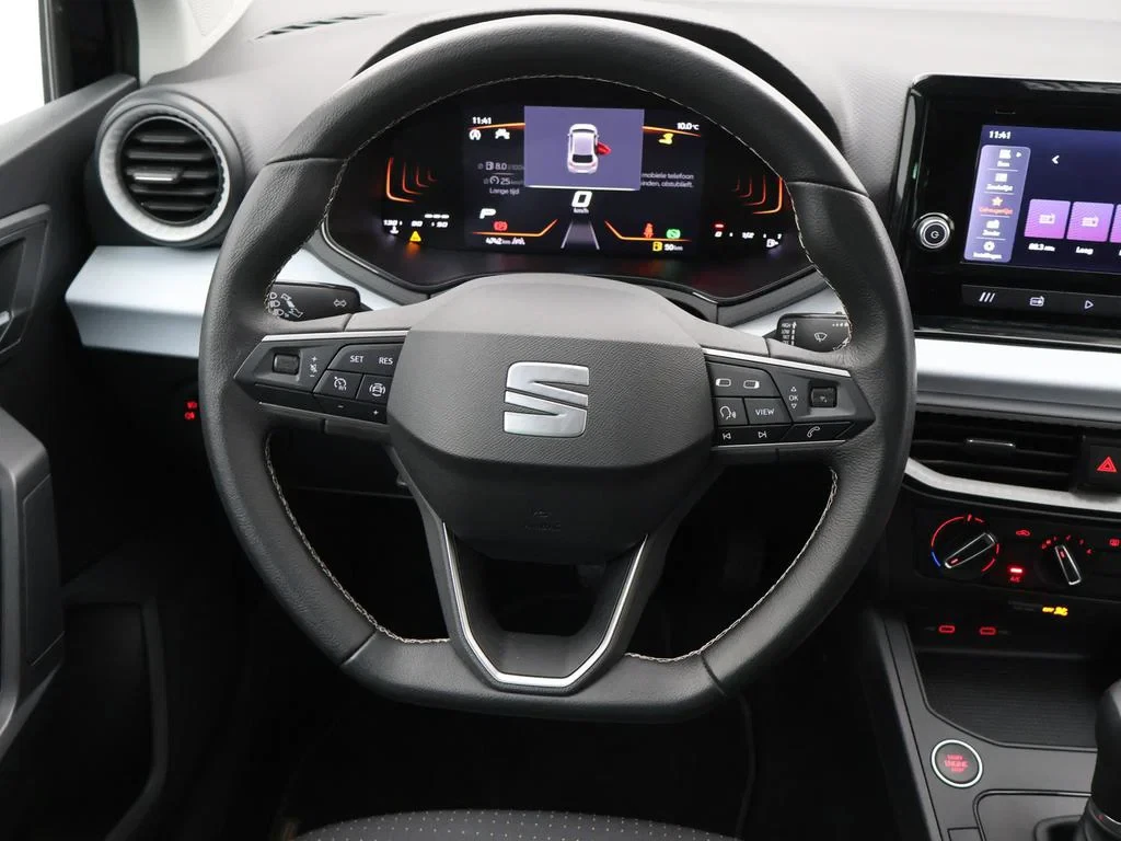 SEAT-Ibiza-image-13