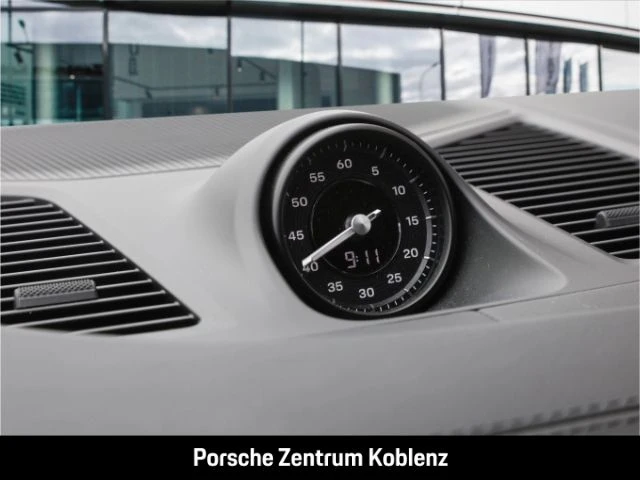 Porsche-Cayenne-image-27