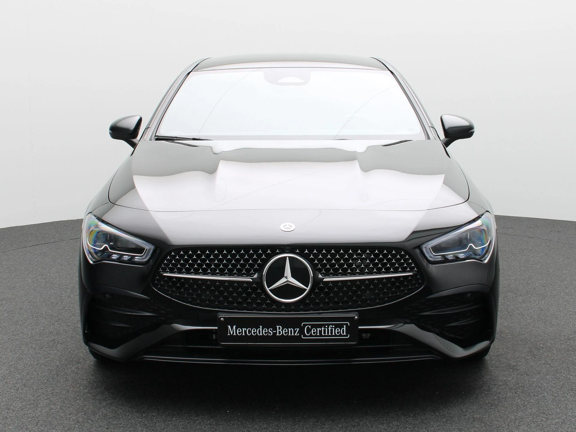 Mercedes-Benz-CLA-image-2